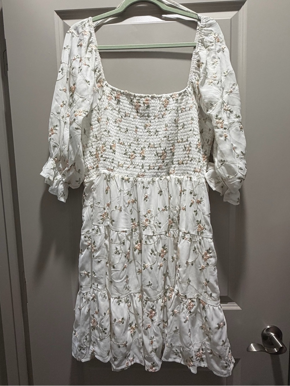Arula White Floral Embroidered Smocked Tiered Mini Dress - Size B 2X